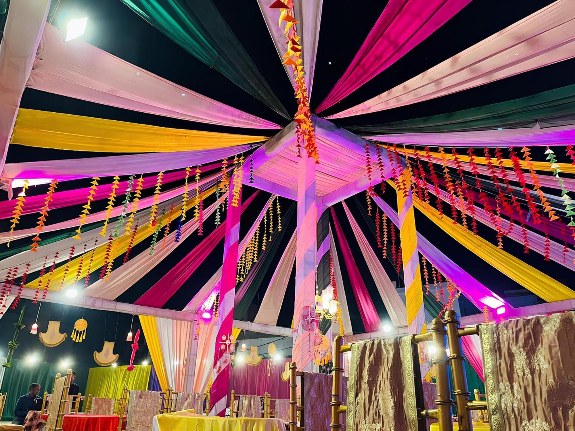 Nirmal Hotel And Resort Bareilly Bagian luar foto