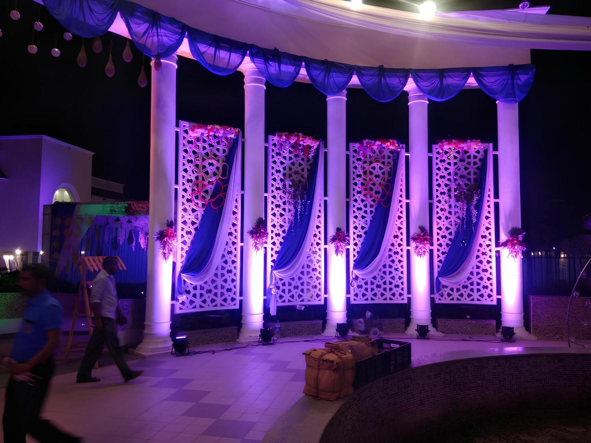 Nirmal Hotel And Resort Bareilly Bagian luar foto